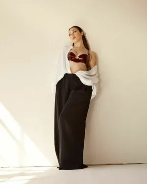 Alycia Debnam Carey / DebnamCarey / alyciajasmin nude photo #0229