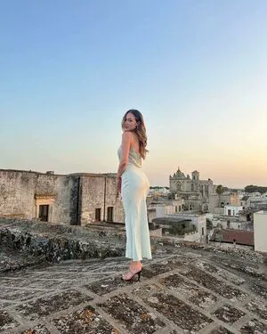 Alycia Debnam Carey / DebnamCarey / alyciajasmin nude photo #0291