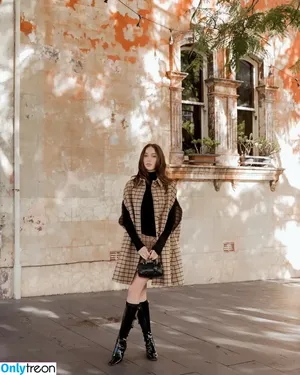 Alycia Debnam Carey / DebnamCarey / alyciajasmin nude photo #0787