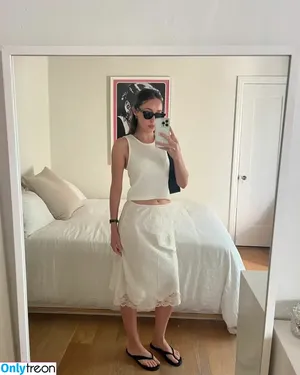 Alycia Debnam Carey / DebnamCarey / alyciajasmin nude photo #0844
