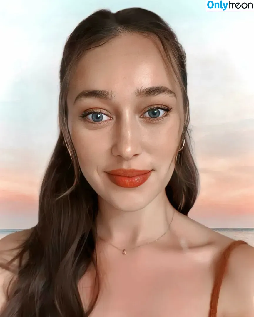 Alycia Debnam Carey nude photo #0084 (DebnamCarey / alyciajasmin)