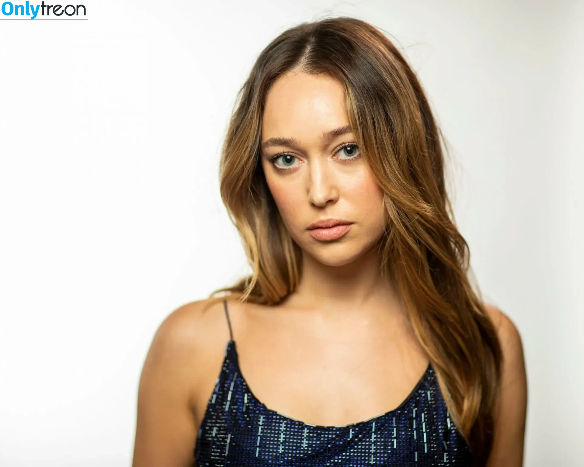 Alycia Debnam Carey nude photo #0216 (DebnamCarey / alyciajasmin)