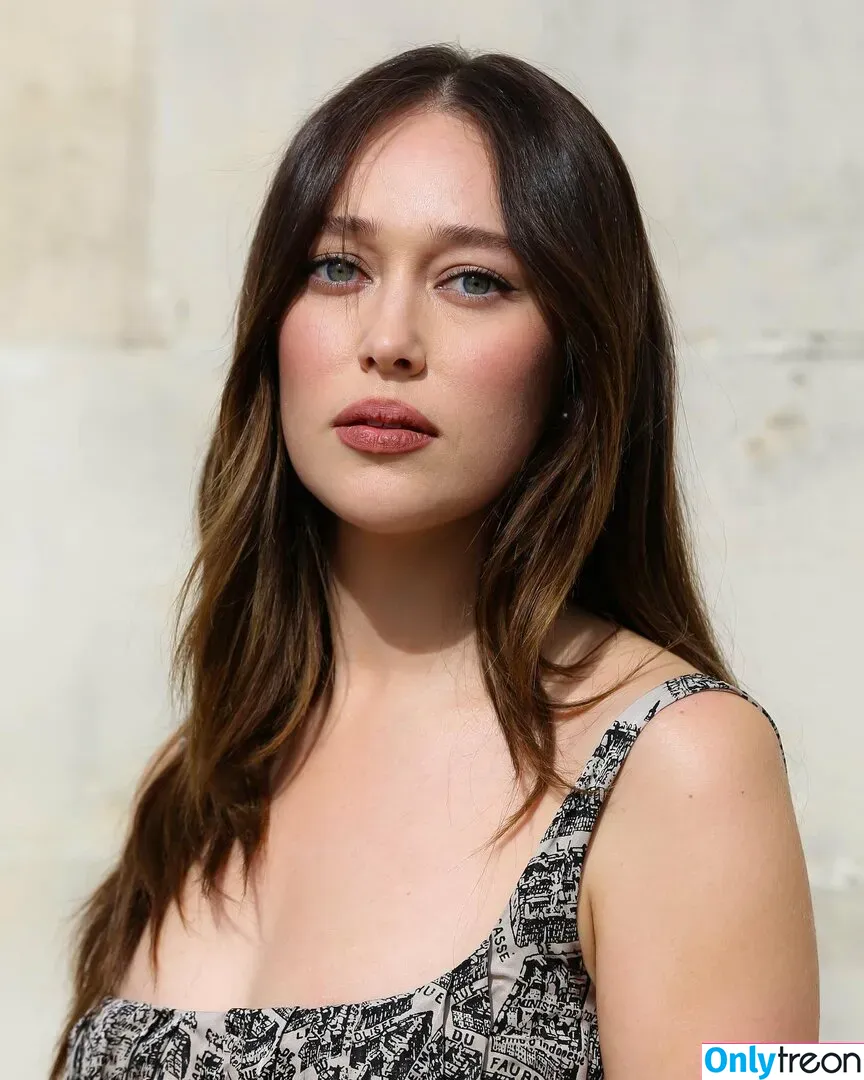 Alycia Debnam Carey nude photo #0327 (DebnamCarey / alyciajasmin)