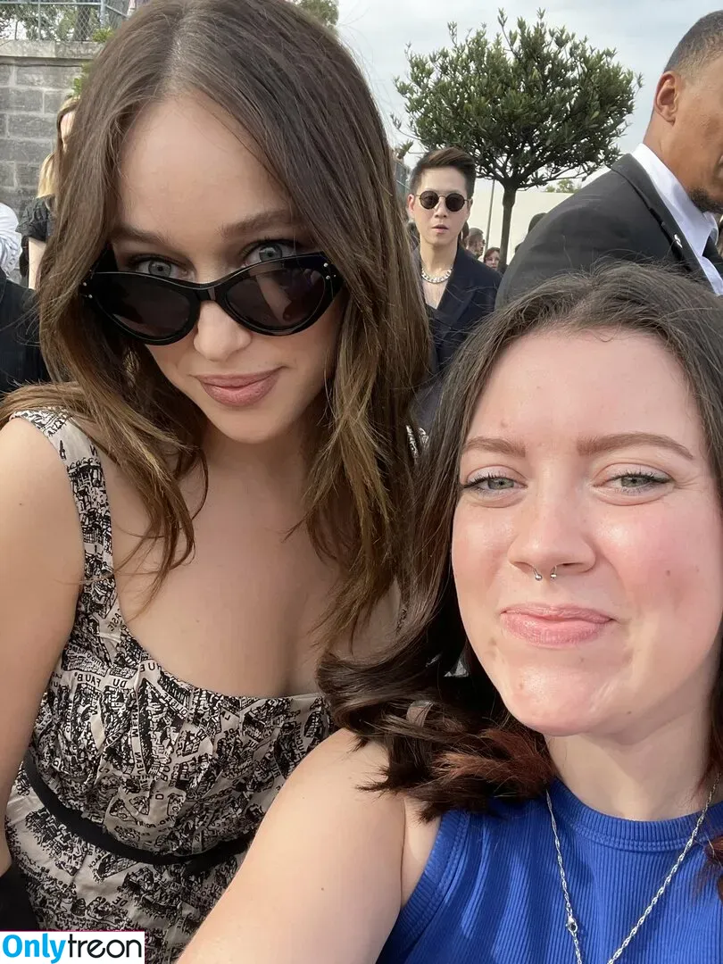 Alycia Debnam Carey nude photo #0332 (DebnamCarey / alyciajasmin)