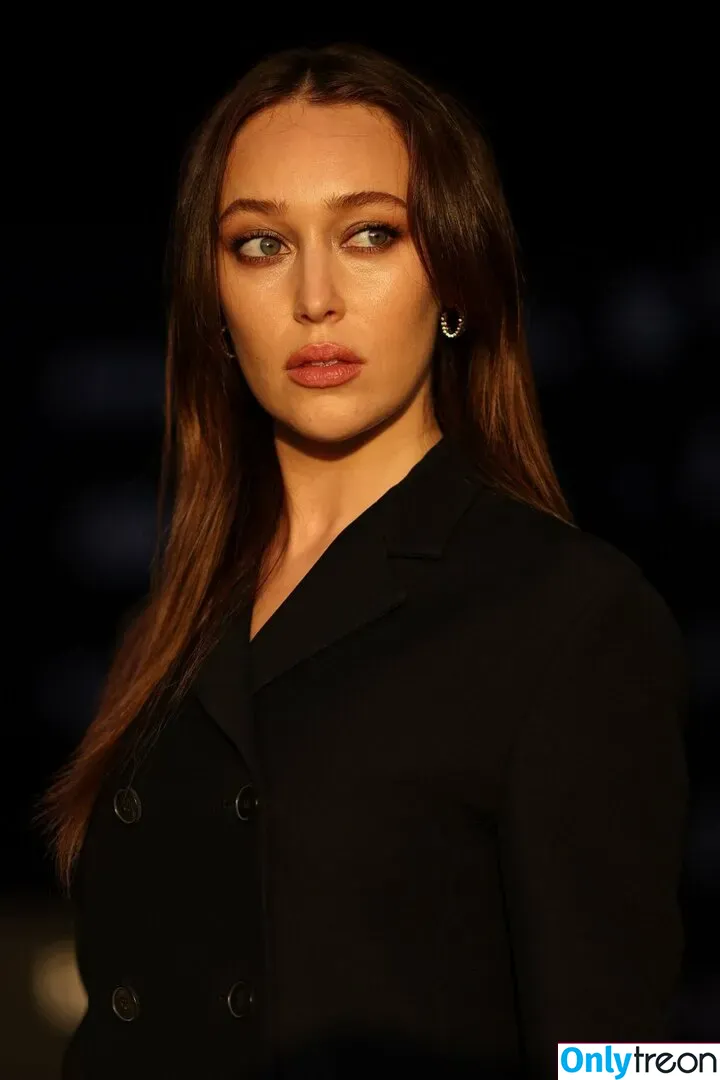 Alycia Debnam Carey nude photo #0428 (DebnamCarey / alyciajasmin)