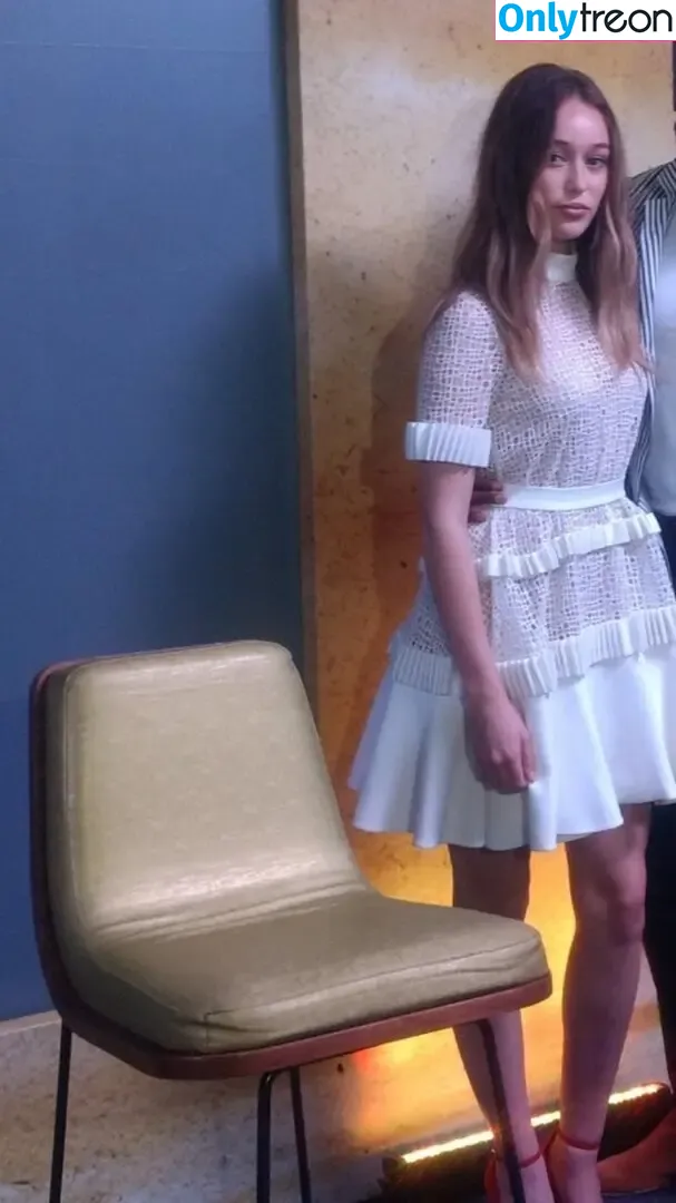Alycia Debnam Carey nude photo #0588 (DebnamCarey / alyciajasmin)