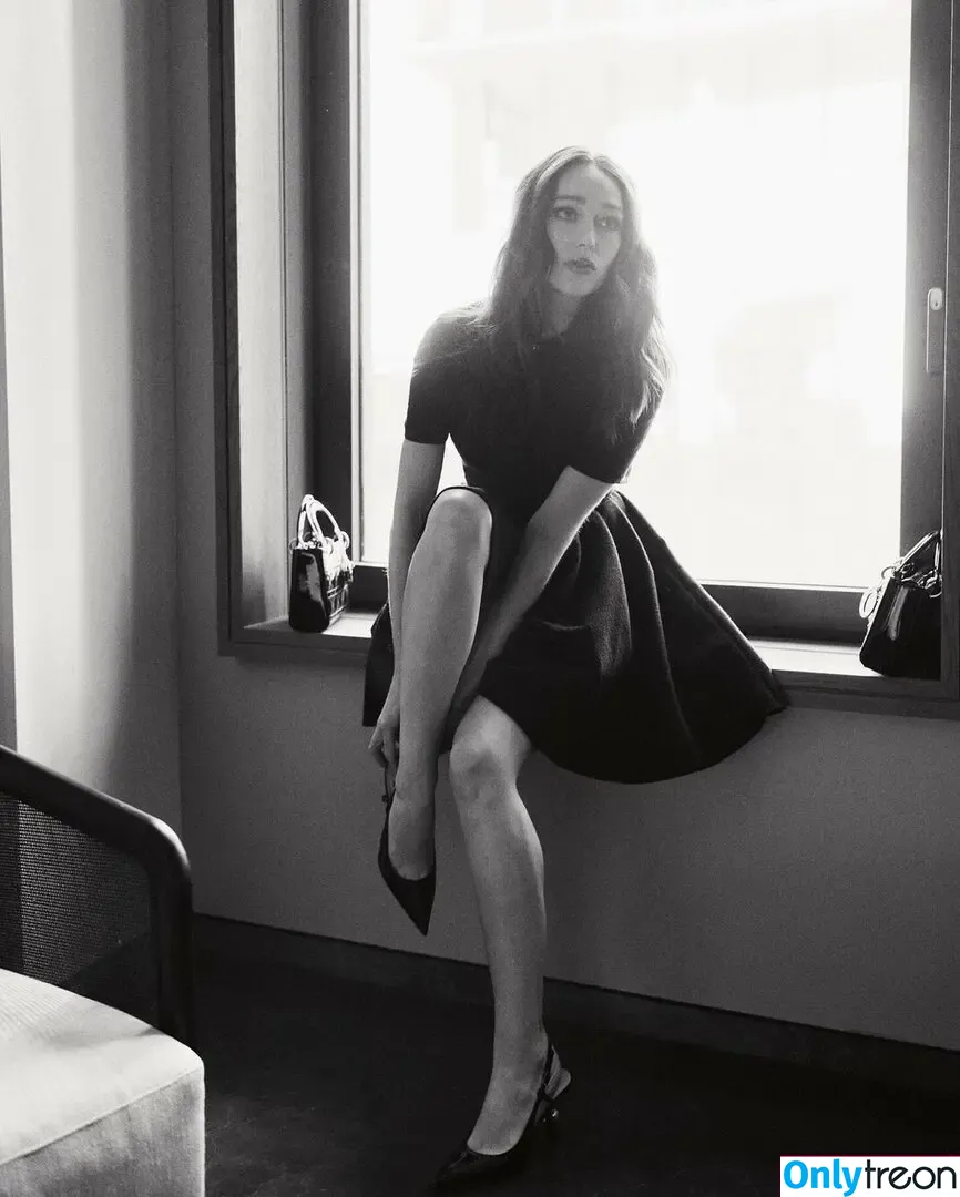 Alycia Debnam Carey nude photo #0611 (DebnamCarey / alyciajasmin)