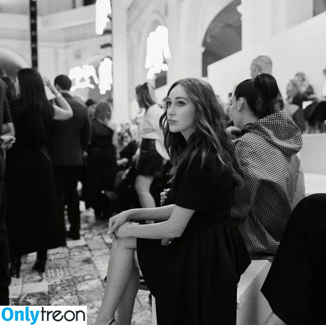 Alycia Debnam Carey nude photo #0615 (DebnamCarey / alyciajasmin)