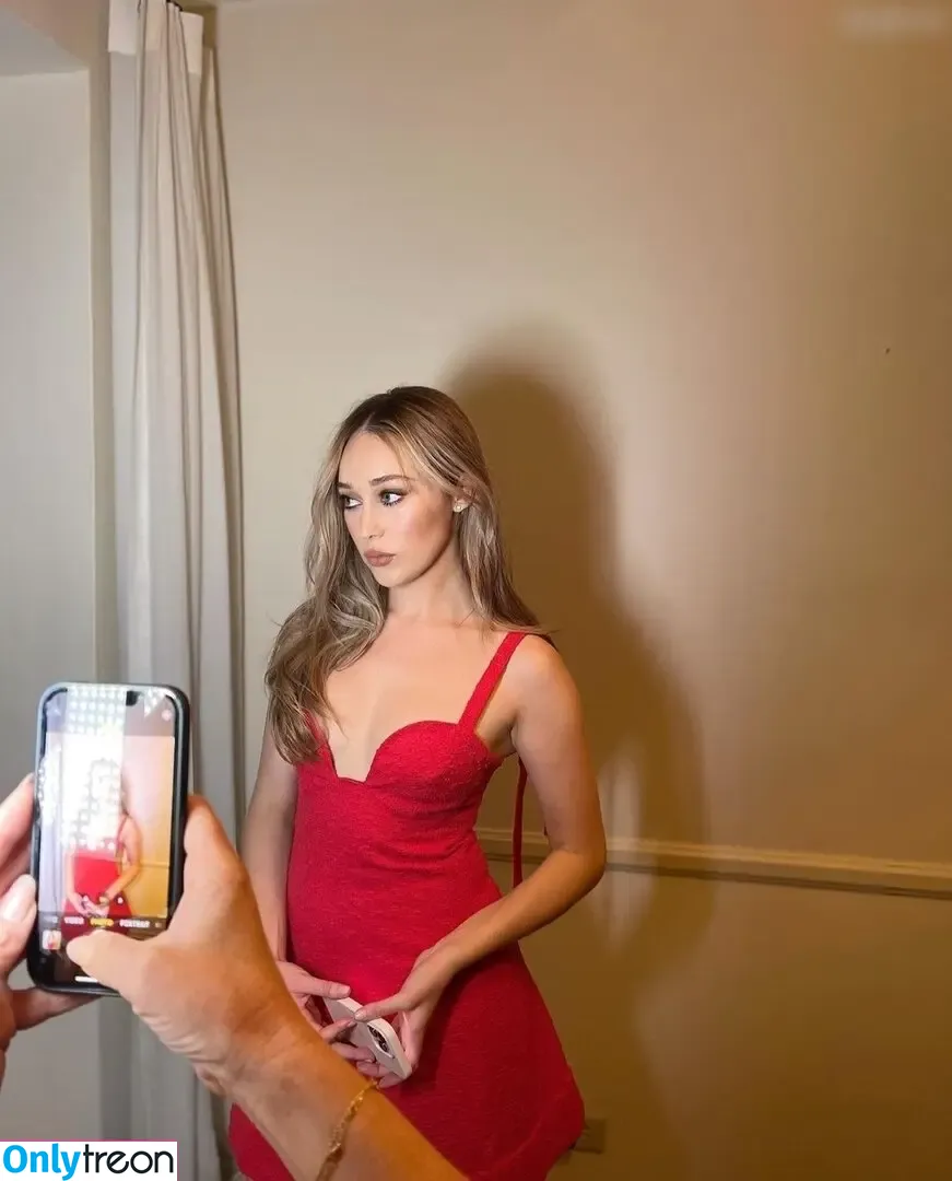Alycia Debnam Carey nude photo #0660 (DebnamCarey / alyciajasmin)