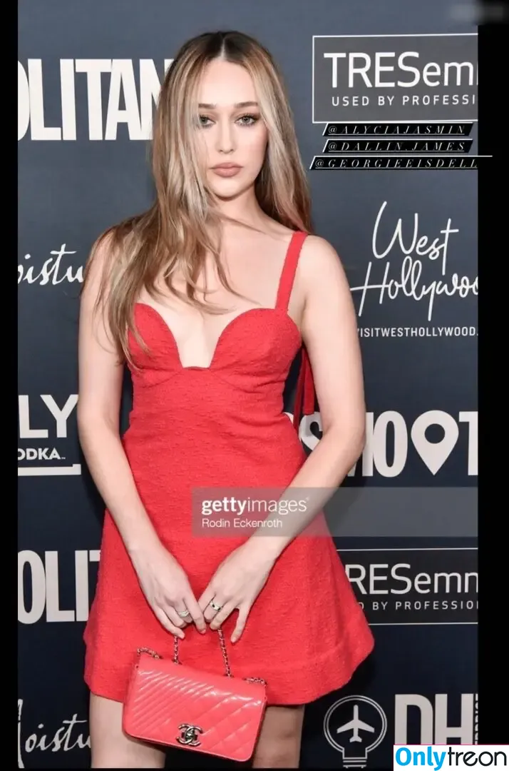 Alycia Debnam Carey nude photo #0662 (DebnamCarey / alyciajasmin)