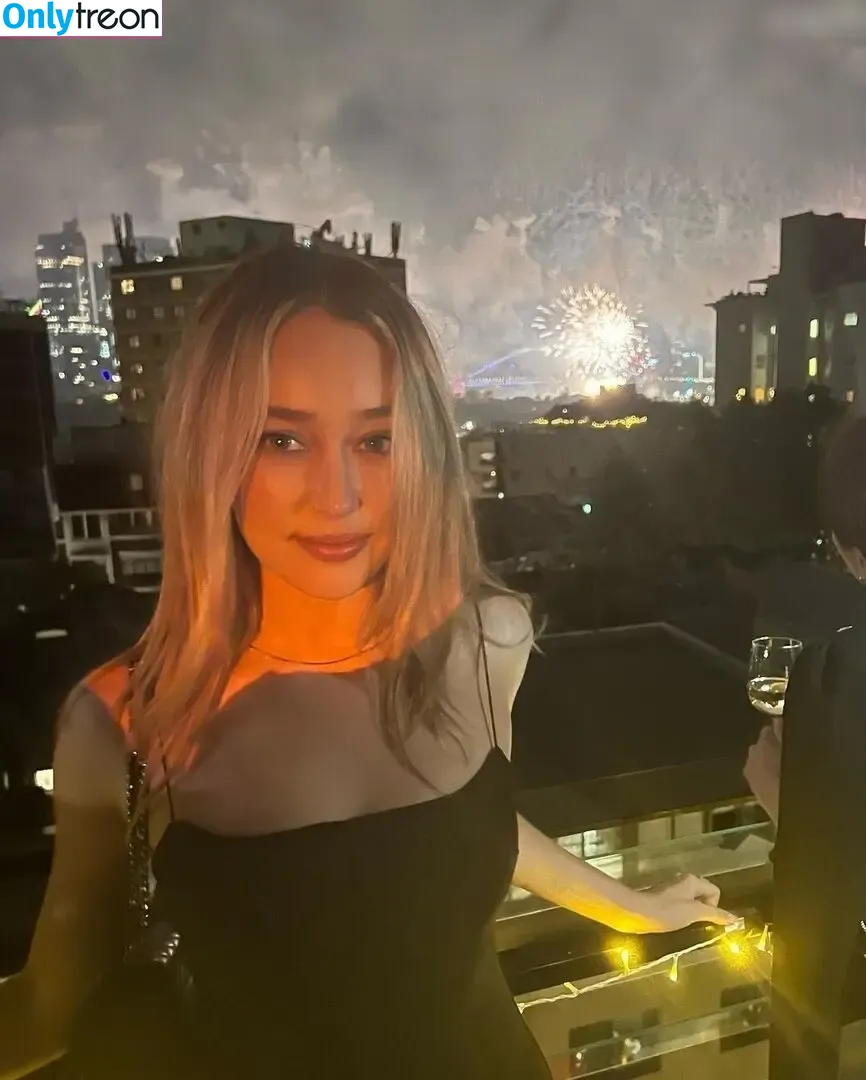Alycia Debnam Carey nude photo #0664 (DebnamCarey / alyciajasmin)