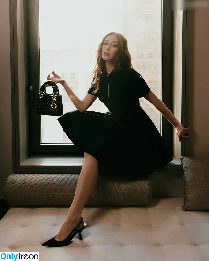 Alycia Debnam Carey nude photo #0734 (DebnamCarey / alyciajasmin)