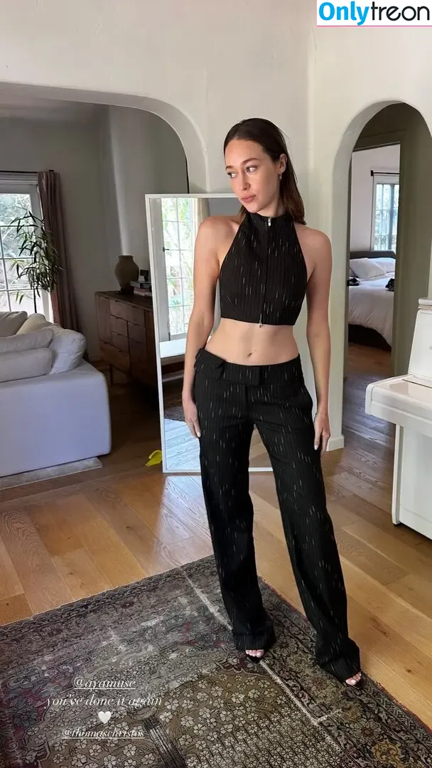 Alycia Debnam Carey nude photo #0817 (DebnamCarey / alyciajasmin)