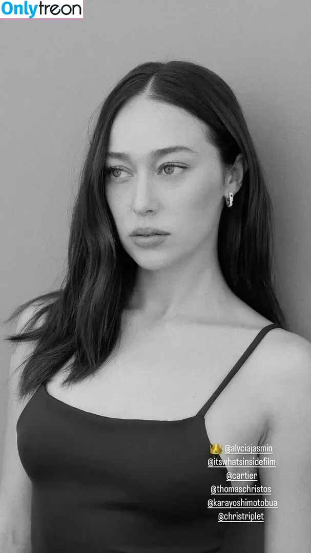 Alycia Debnam Carey nude photo #0828 (DebnamCarey / alyciajasmin)