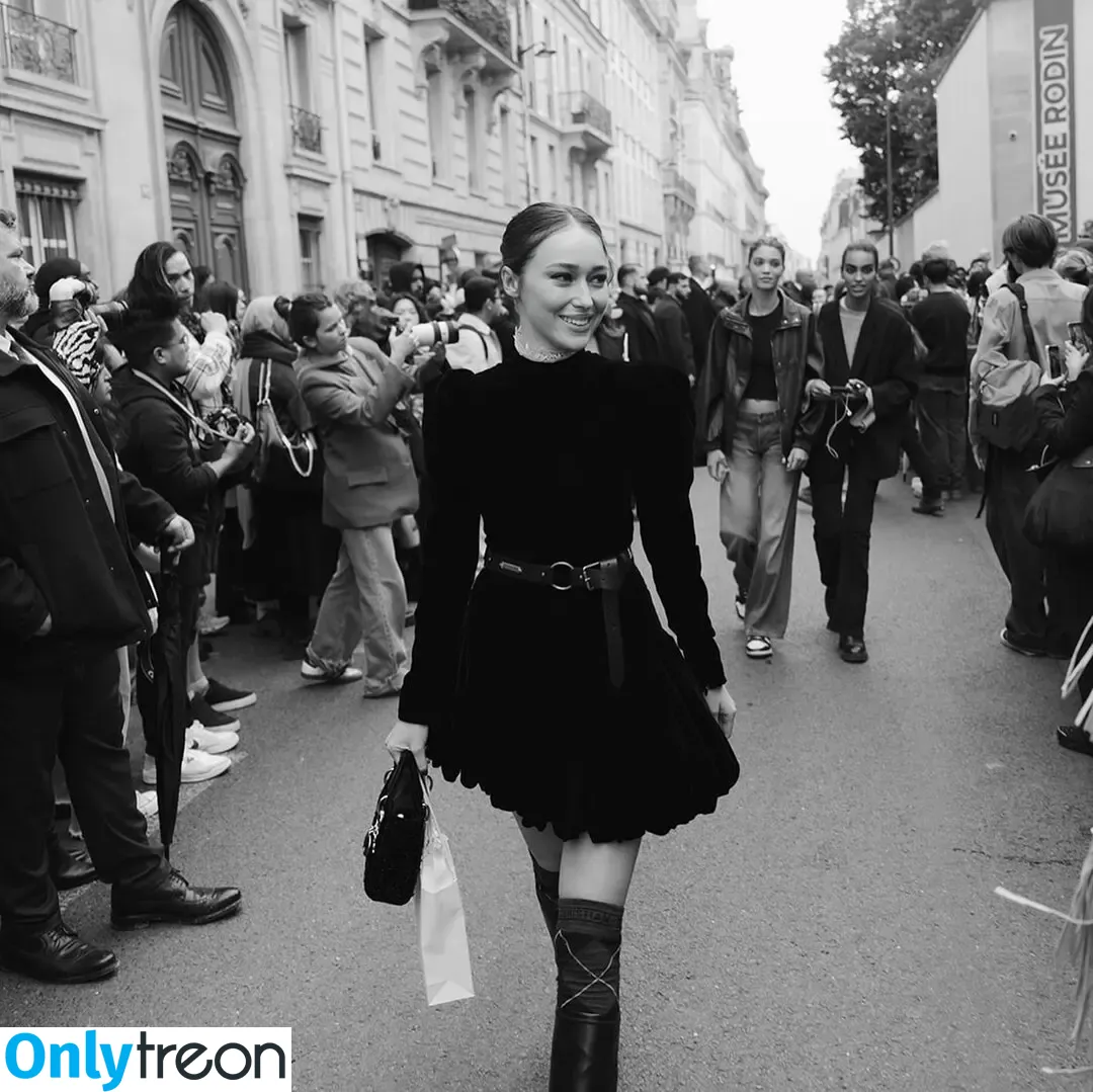 Alycia Debnam Carey nude photo #0983 (DebnamCarey / alyciajasmin)