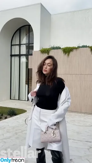 Alycia Debnam Carey / DebnamCarey / alyciajasmin nude photo #1011