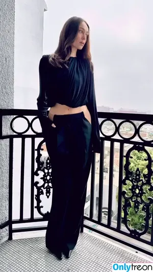 Alycia Debnam Carey / DebnamCarey / alyciajasmin nude photo #1016