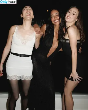 Alycia Debnam Carey / DebnamCarey / alyciajasmin nude photo #1157