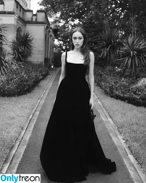 Alycia Debnam Carey / DebnamCarey / alyciajasmin nude photo #1186