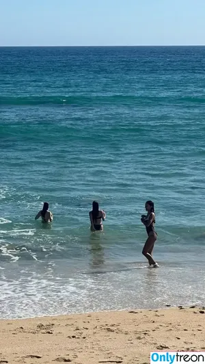 Alycia Debnam Carey / DebnamCarey / alyciajasmin nude photo #1198