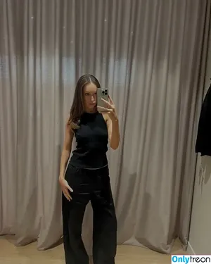 Alycia Debnam Carey / DebnamCarey / alyciajasmin nude photo #1457