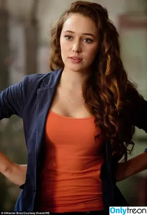 Alycia Debnam Carey / DebnamCarey / alyciajasmin nude photo #1537
