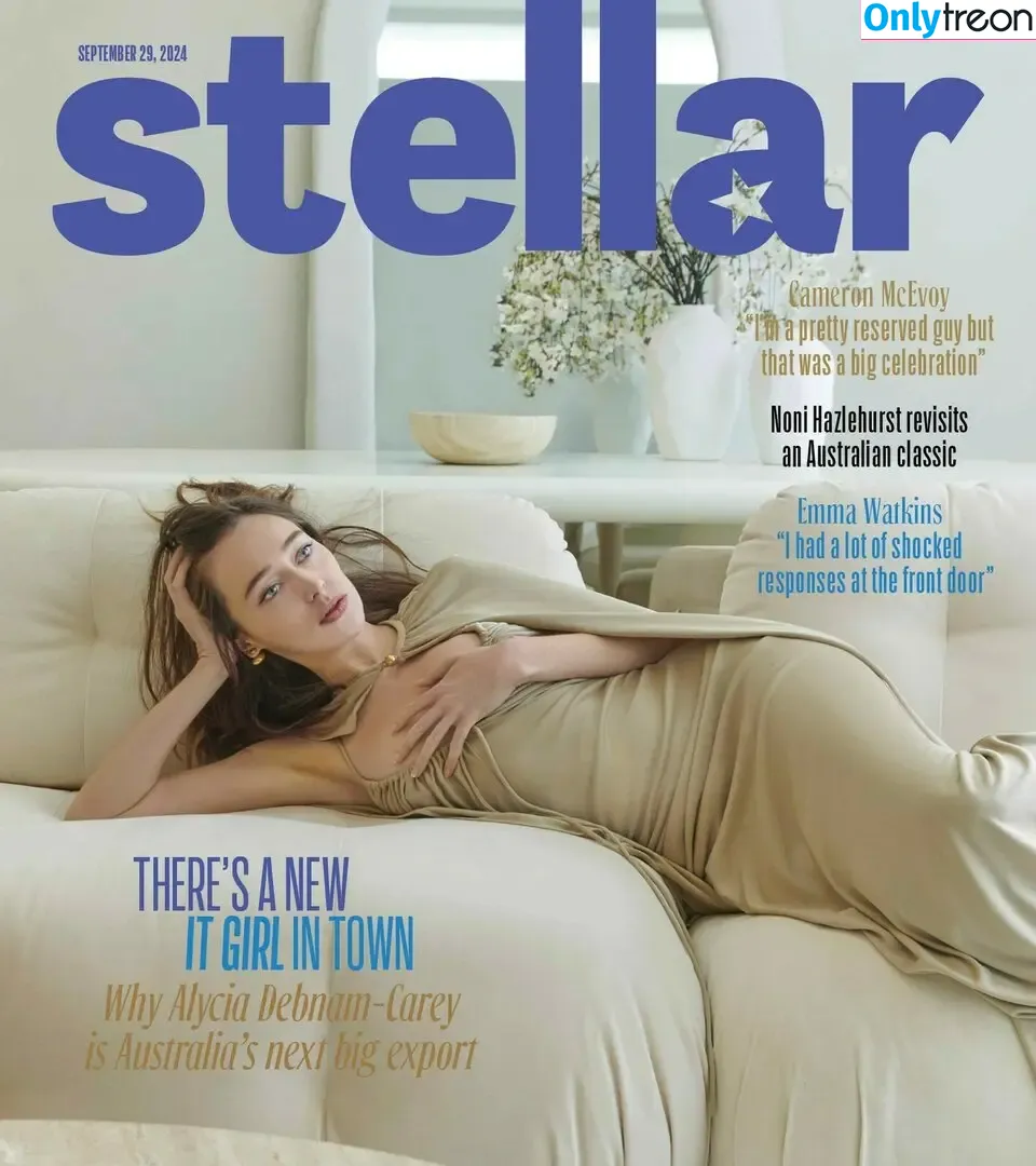Alycia Debnam Carey nude photo #1098 (DebnamCarey / alyciajasmin)