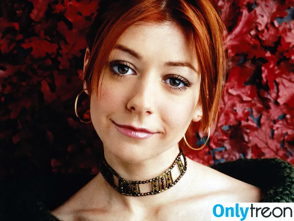 Alyson Hannigan nude photo #0022 (alysonhannigan / u64276282)