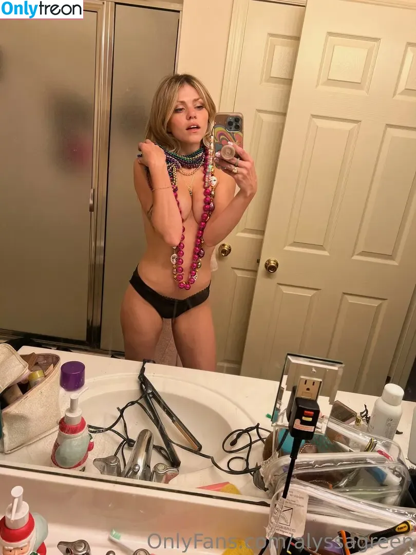 Alyssa Green nude photo #0353 (alyssagreen / alyssajoygreene)