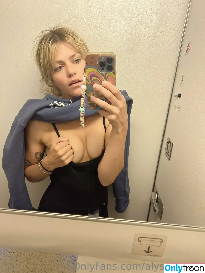 Alyssa Green nude photo #0456 (alyssagreen / alyssajoygreene)