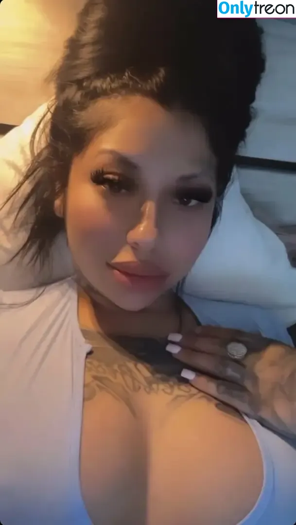 Alyssa Noelle nude photo #0007 (alyssanoelle69x / alyssanoellex69x)