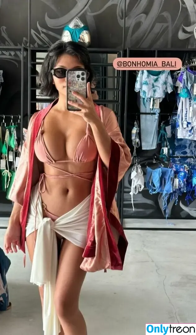 Alyssa Silos nude photo #0377 (Alythuh)