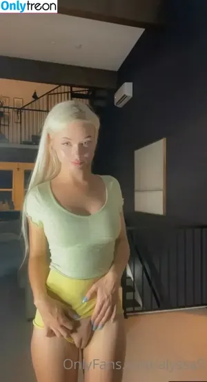 alyssa9 / allyssaap_ / alyssalynch nude photo #0180