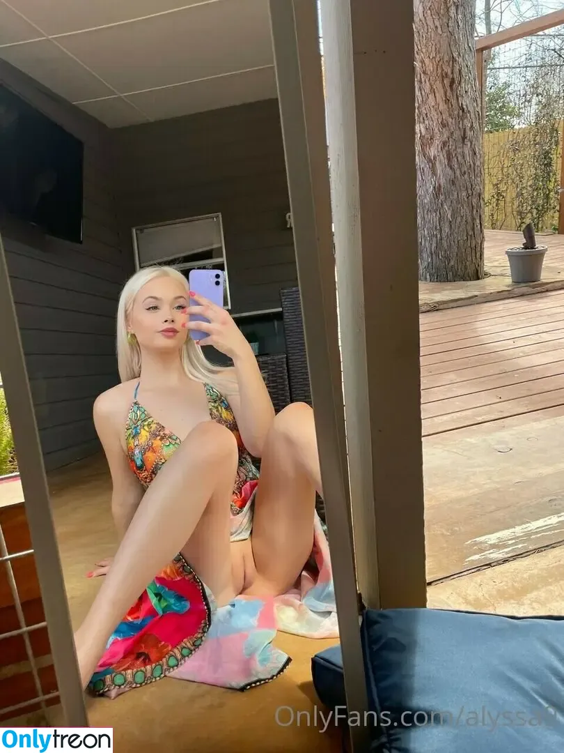 alyssa9 nude photo #0245 (allyssaap_ / alyssalynch)
