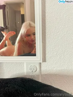 alyssa9 / allyssaap_ / alyssalynch nude photo #1470