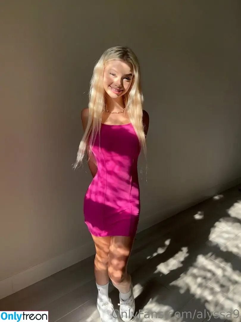 alyssa9 nude photo #1675 (allyssaap_ / alyssalynch)