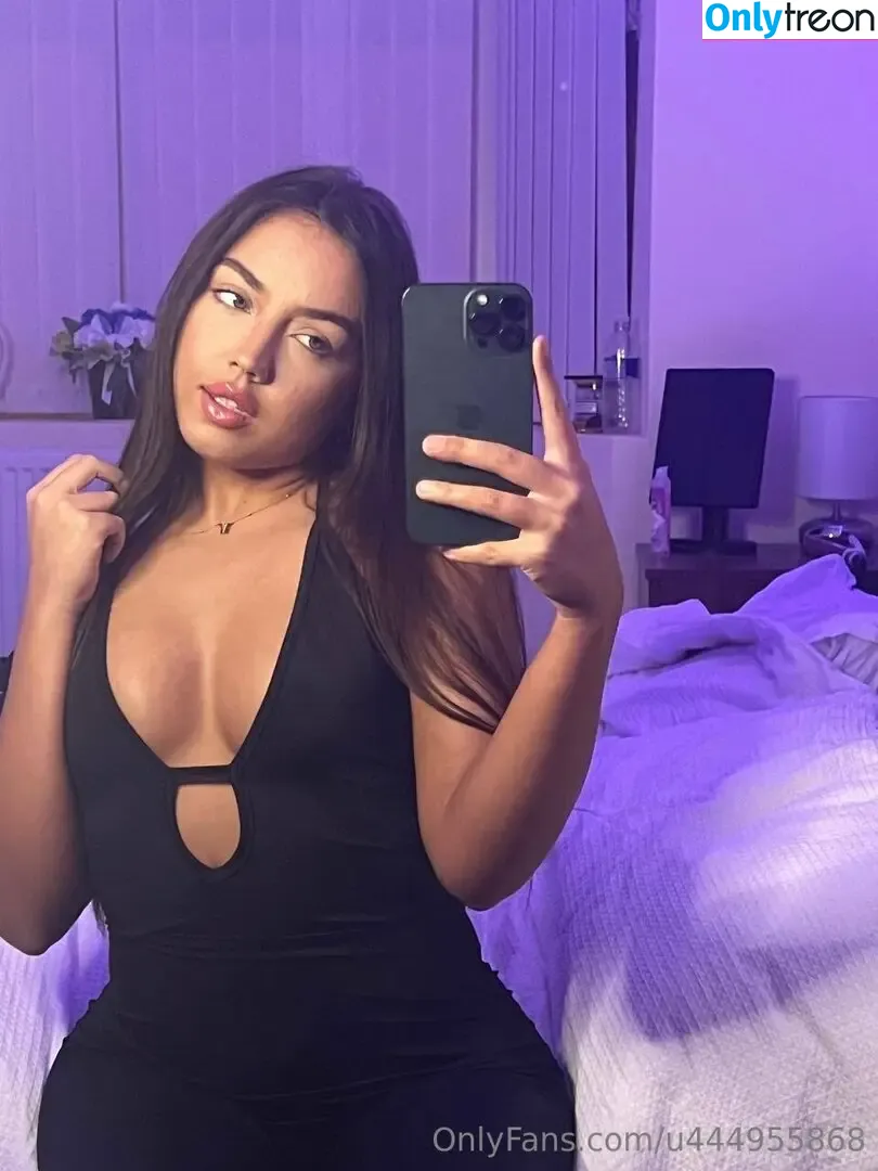 alyssabankss nude photo #0016 (alyssabankss)