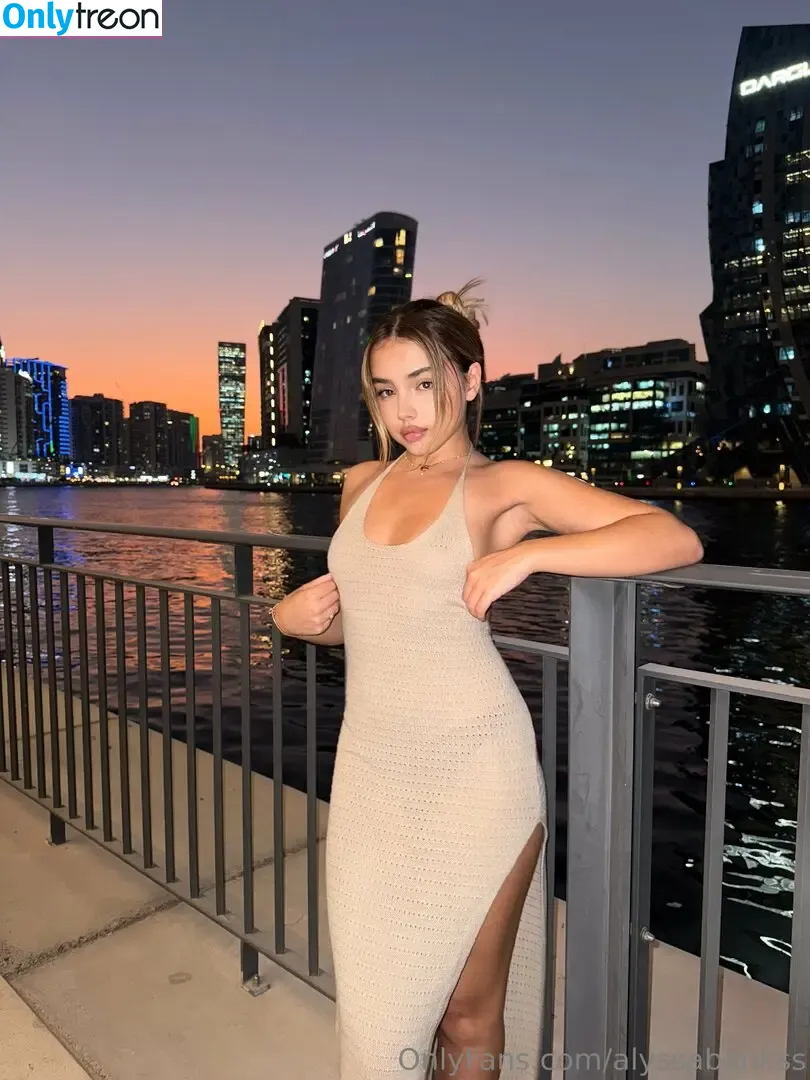 alyssabankss nude photo #0035 (alyssabankss)