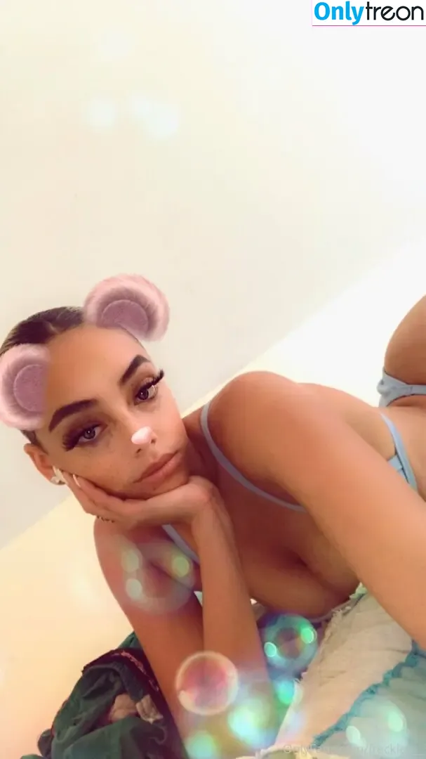 Alysse Joyner nude photo #0188 (lyssejoyner / maryjaneoxox)