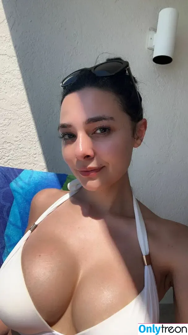 amalzd nude photo #0020 (amalzd)