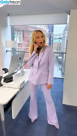 Amanda Holden / amanda_holden / noholdenback nude photo #1483