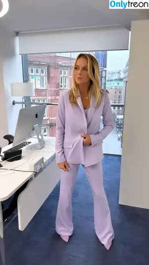 Amanda Holden / amanda_holden / noholdenback nude photo #1484
