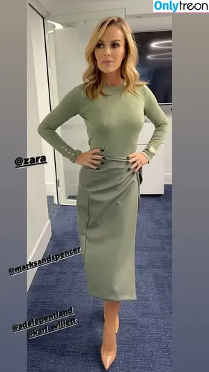 Amanda Holden / amanda_holden / noholdenback nude photo #1524