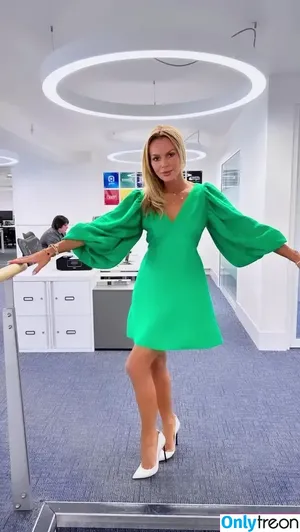 Amanda Holden / amanda_holden / noholdenback nude photo #1528