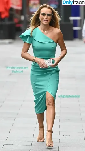 Amanda Holden / amanda_holden / noholdenback nude photo #1603