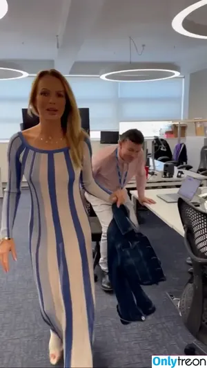 Amanda Holden / amanda_holden / noholdenback nude photo #1612