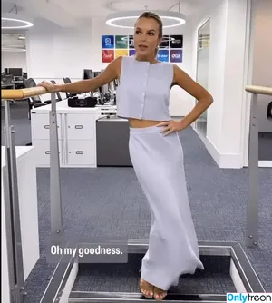Amanda Holden / amanda_holden / noholdenback nude photo #1645