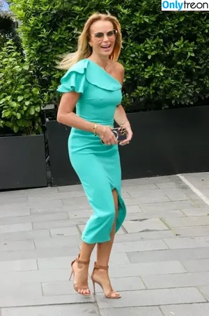 Amanda Holden / amanda_holden / noholdenback nude photo #1983