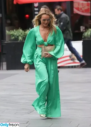 Amanda Holden / amanda_holden / noholdenback nude photo #2008