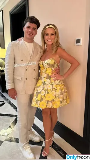 Amanda Holden / amanda_holden / noholdenback nude photo #2217